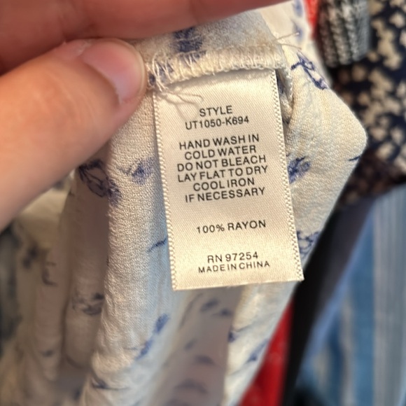 One Clothing Womens Floral Blouse - Picture 5 of 5